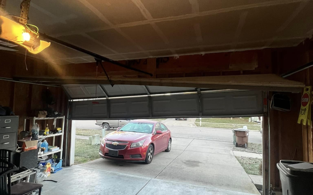 24/7 Torsion Garage Door Emergency Services in Cincinnati, OH: Swift and Reliable Solutions for Your Urgent Needs